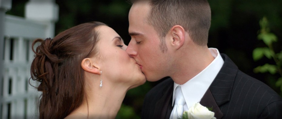 kissthumb
